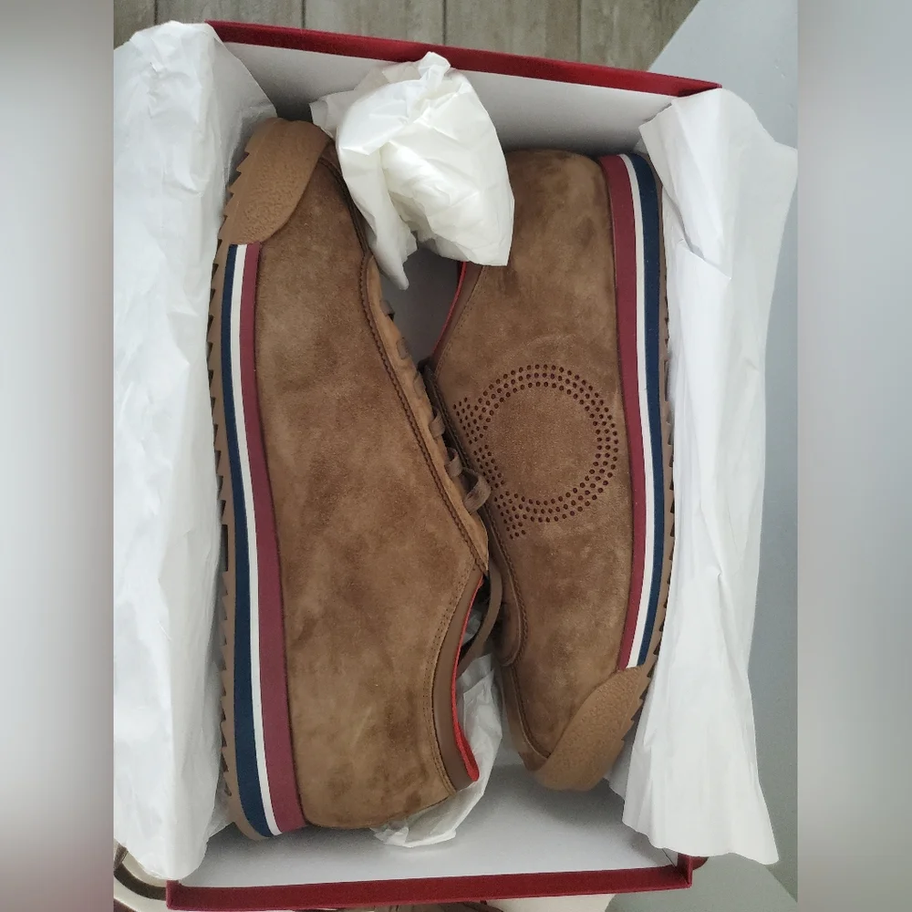 Salvatore Ferragamo Shoes - Picture 8 of 16